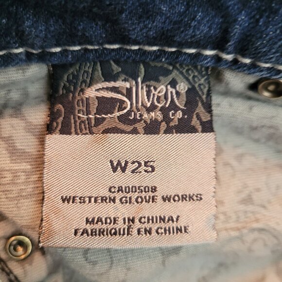 Silver Jeans Size 25 Suki Flap Capri Embelllished Ripped Dark Wash Stretch - Picture 6 of 13